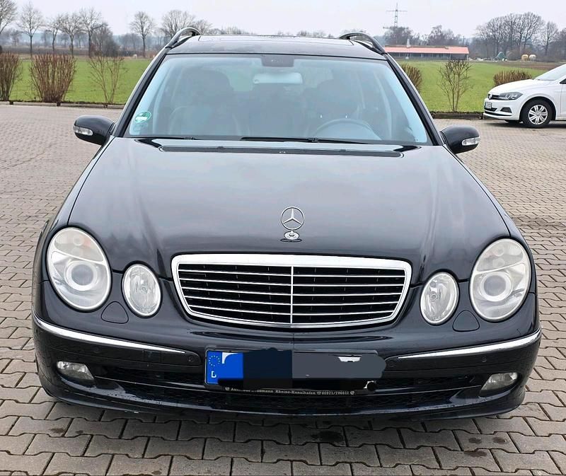 Gebraucht Mercedes E200 Avantgarde 163 PS (119 kW) 2005 Schwarz Kombi