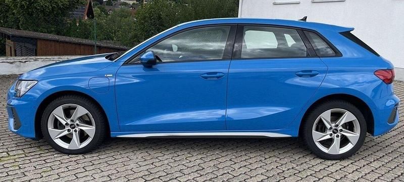 Gebraucht Audi A3 S-Line 204 PS (150 kW) 2022 Blau Limousine