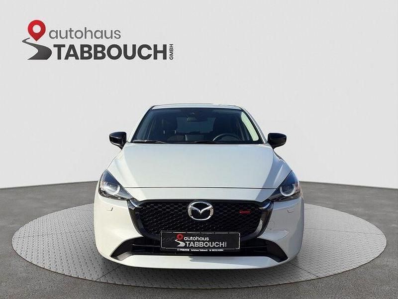 Weiß Gebraucht 2024 Mazda 2 Homura-Line Limousine | 19.999 € (Fairer Preis) - Bild 1/4