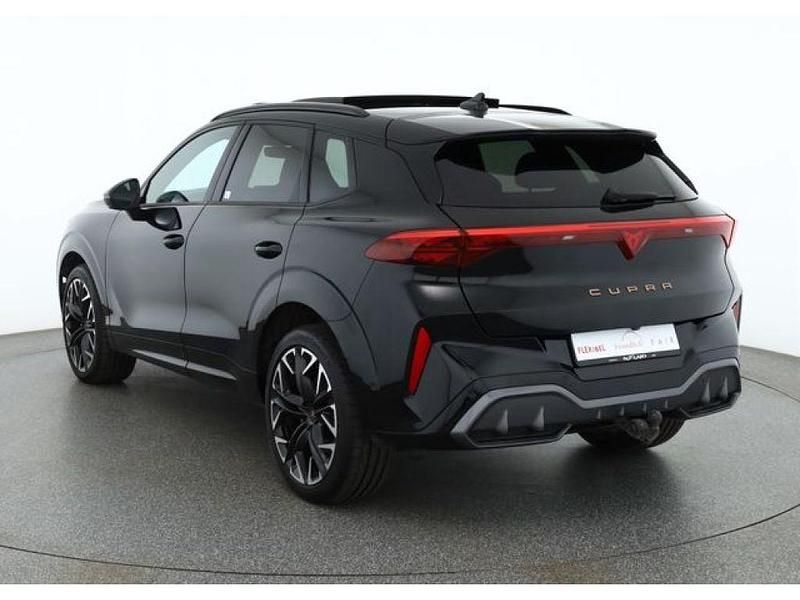 Second-hand Cupra Terramar 265 CP (194 kW) 2025 Negru SUV