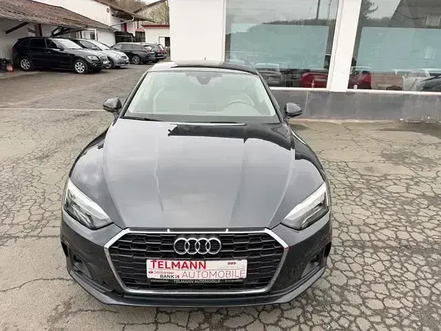 Gebraucht Audi A5 Sportback Sport 190 PS (139 kW) 2020 Manhattangrau metallic Kleinwagen