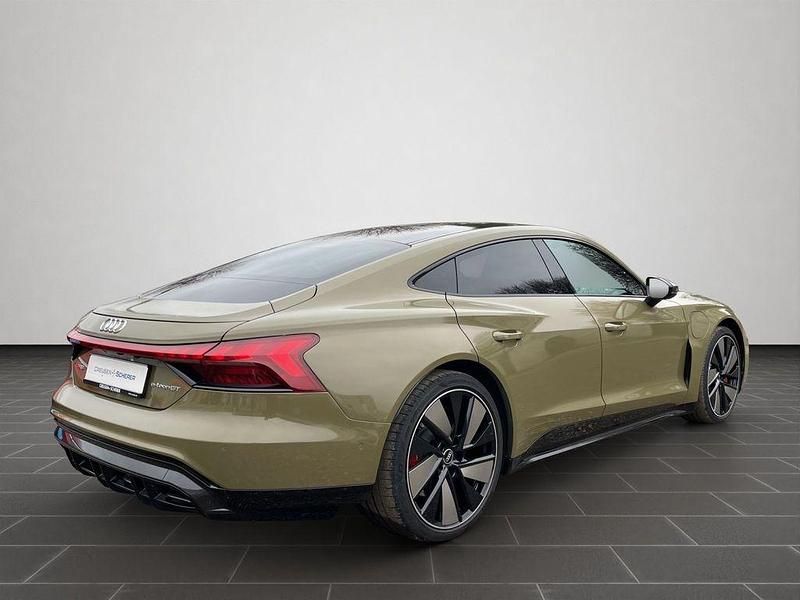 Gebraucht Audi e-tron GT quattro Ambiente 439 kW (598 PS) 2021 Daytonagrau perleffekt (metallic) Limousine