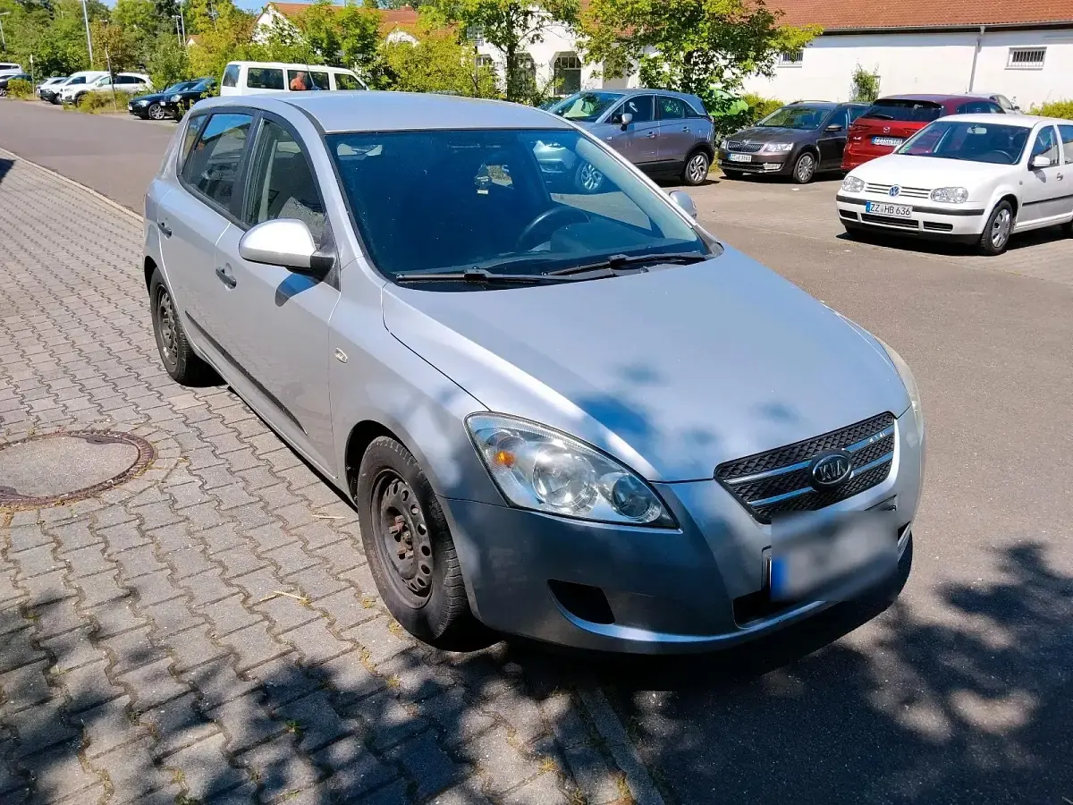 Gebraucht Kia Ceed 109 PS (80 kW) 2008 Kleinwagen