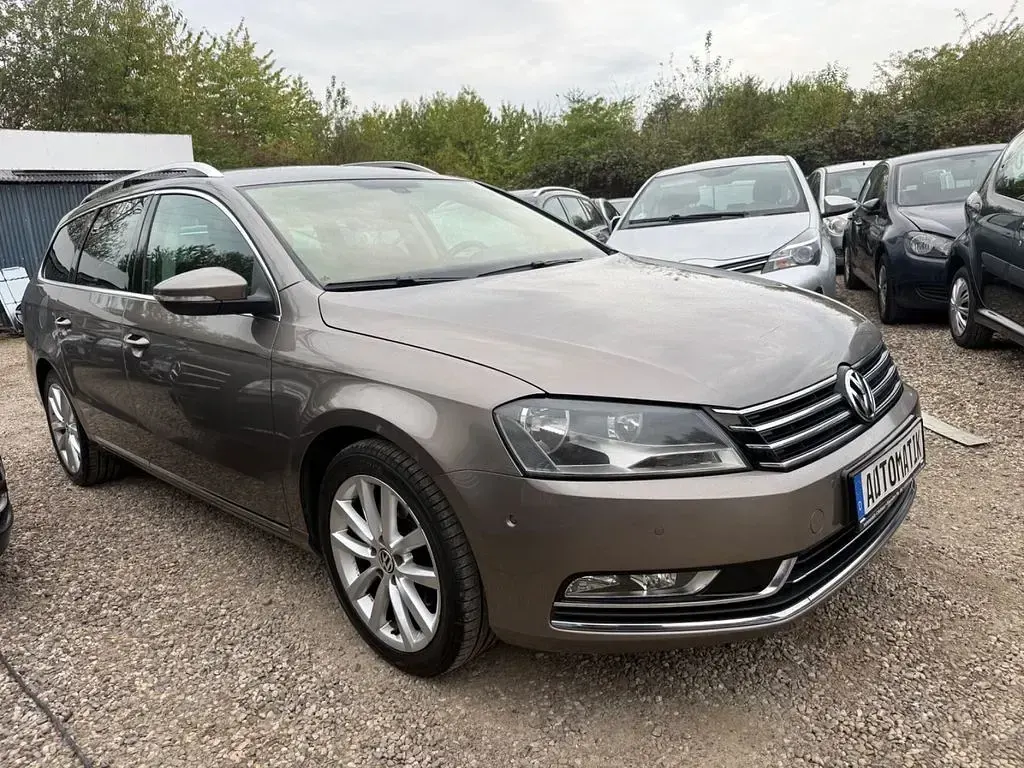 Gebraucht VW Passat Highline 122 PS (89 kW) 2011 Braun Kombi