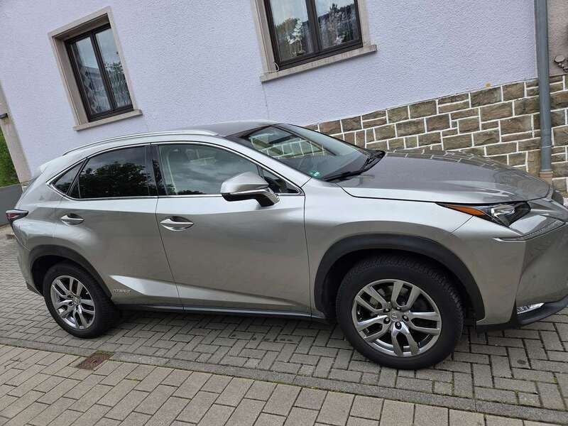 Gold Gebraucht 2015 Lexus NX300h Executive Line SUV | 19.900 € (Guter Preis) - Bild 1/4