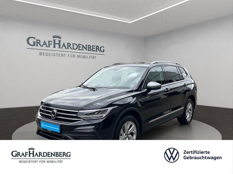 Schwarz Gebraucht 2024 VW Tiguan Allspace Life SUV | 34.222 € (Guter Preis) - Bild 1/4