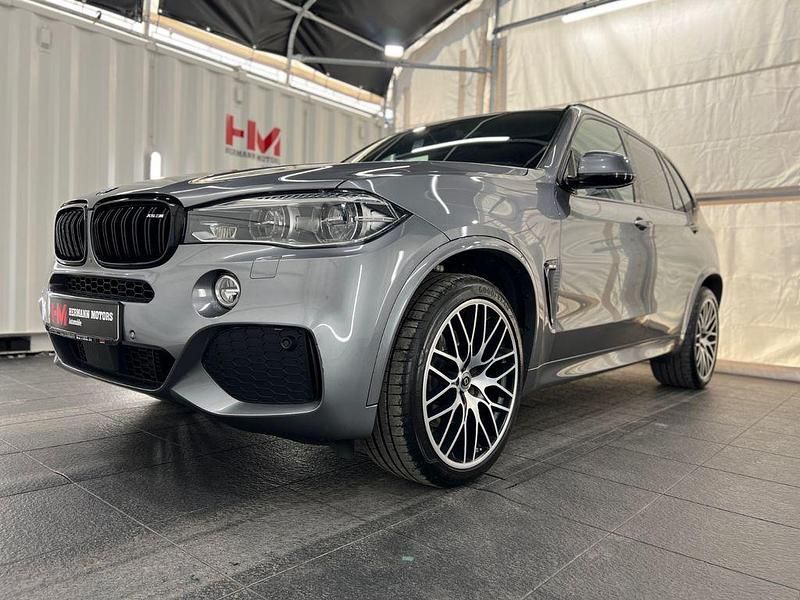 Grau Gebraucht 2018 BMW X5 M Sport SUV | 31.890 € (Fairer Preis) - Bild 1/4