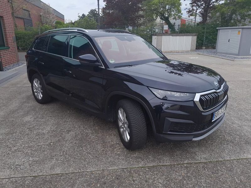 Schwarz Gebraucht 2022 Skoda Kodiaq Style SUV | 33.750 € (Fairer Preis) - Bild 1/2
