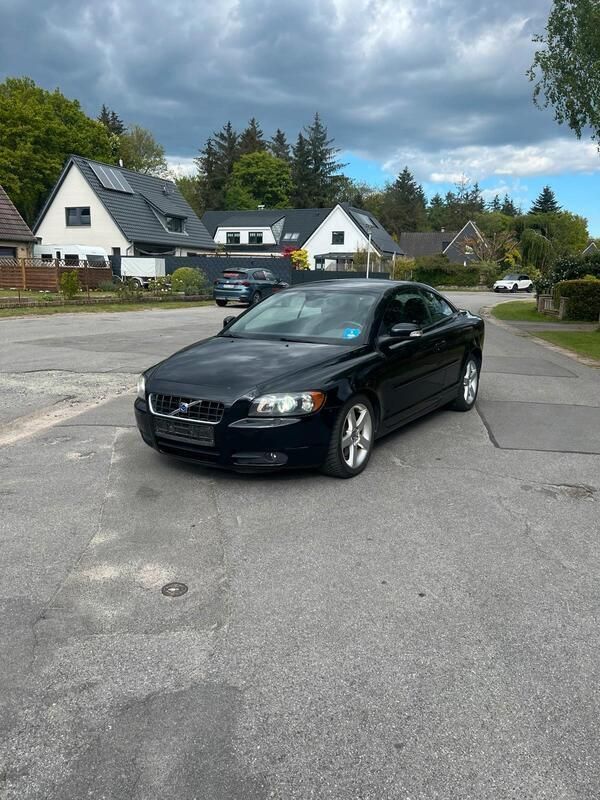 Schwarz Gebraucht 2009 Volvo C70 Cabrio | 7.999 € (Etwas zu teuer) - Bild 1/4