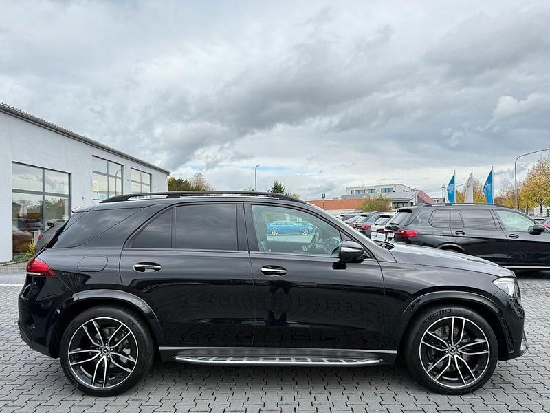 Schwarz Gebraucht 2022 Mercedes GLE580 Exclusive SUV | 79.990 € (Guter Preis) - Bild 1/4