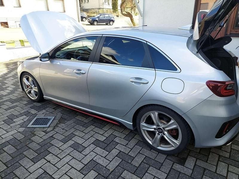 Gebraucht Kia Ceed GT GT 204 PS (150 kW) 2019 Silber Limousine