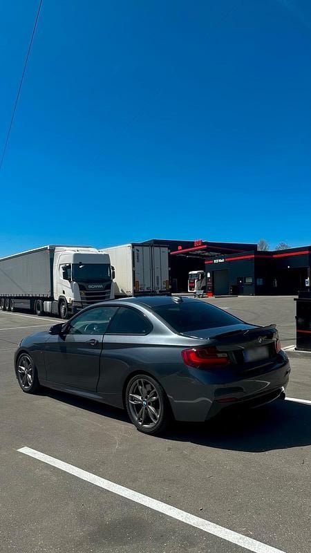 Gebraucht BMW M235 M Performance 326 PS (239 kW) 2015 Grau Coupé