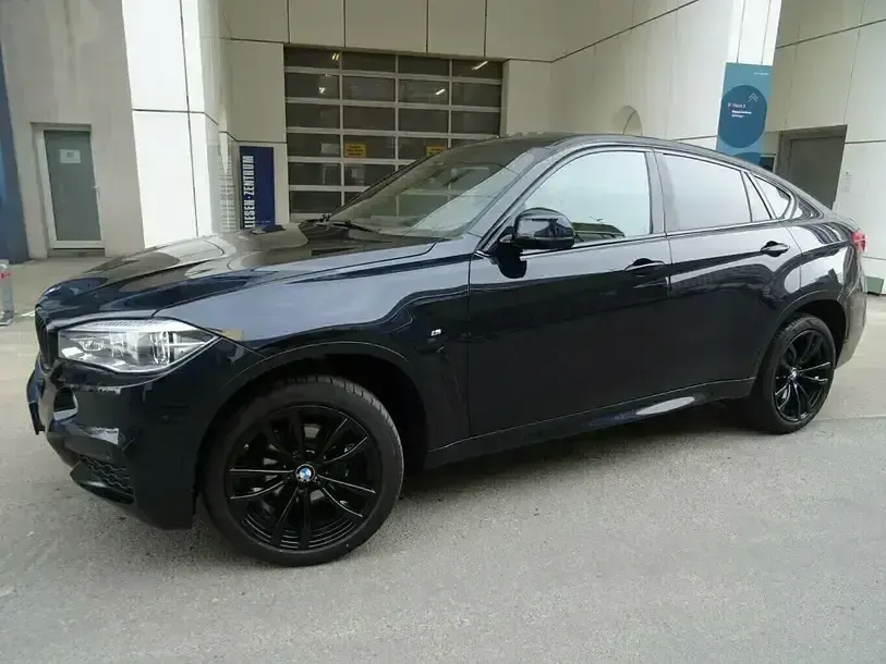 Gebraucht BMW X6 M Sport 258 PS (189 kW) 2018 Carbonschwarz met (metallic) SUV