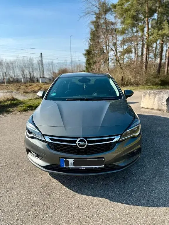 Second-hand Opel Astra Active 125 CP (91 kW) 2018 Gri Berlinǎ