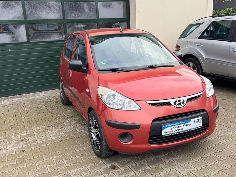 Gebraucht Hyundai i10 Classic 67 PS (49 kW) 2010 Rot Kleinwagen