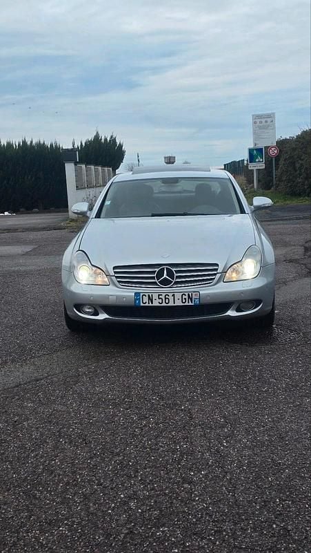 Gebraucht Mercedes C320 224 PS (164 kW) 2006 Grau Coupé