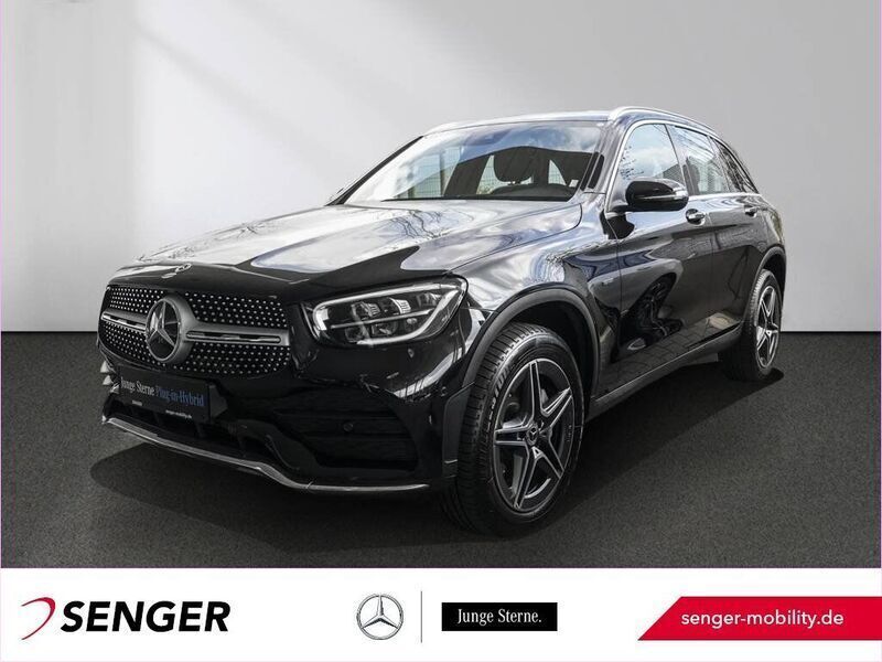 Schwarz Gebraucht 2021 Mercedes GLC300e AMG line SUV | 34.360 € (Fairer Preis) - Bild 1/4