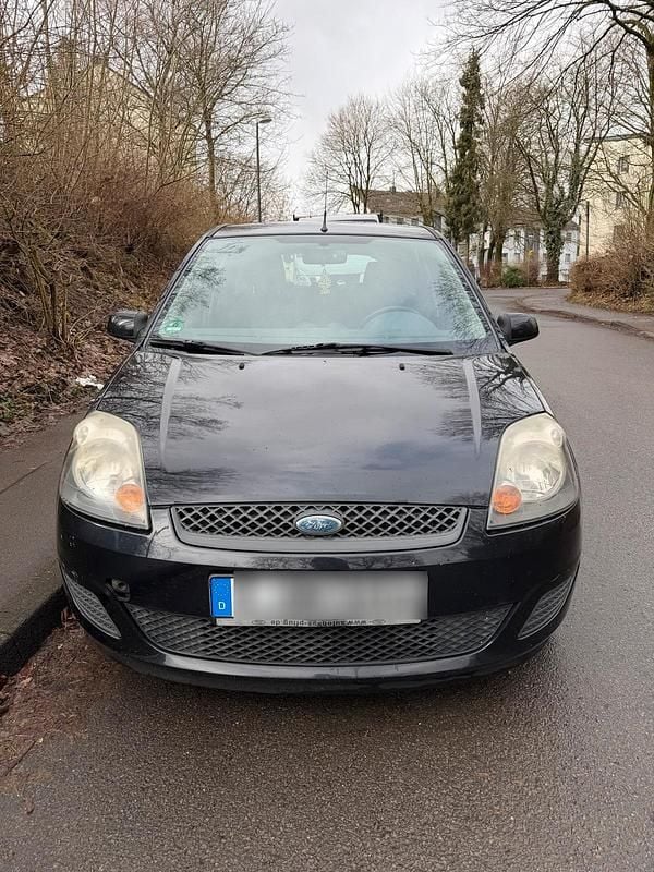 Gebraucht Ford Fiesta 96 PS (70 kW) 2008 Braun Kleinwagen