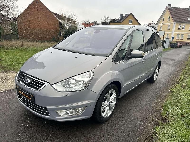 Micastonesilber metallic Gebraucht 2013 Ford Galaxy Titanium Van / Kleinbus | 8.490 € (Fairer Preis) - Bild 1/4