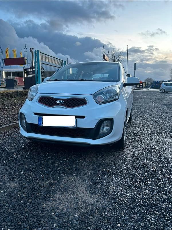 Gebraucht Kia Picanto 51 PS (37 kW) 2014 Weiß Kleinwagen