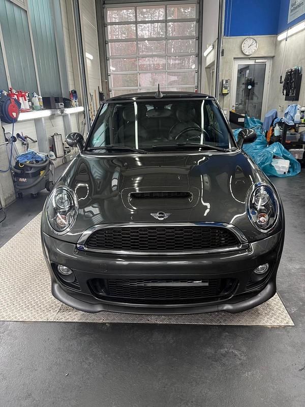 Gebraucht Mini Cooper Cabriolet 141 PS (103 kW) 2015 Grau Cabrio
