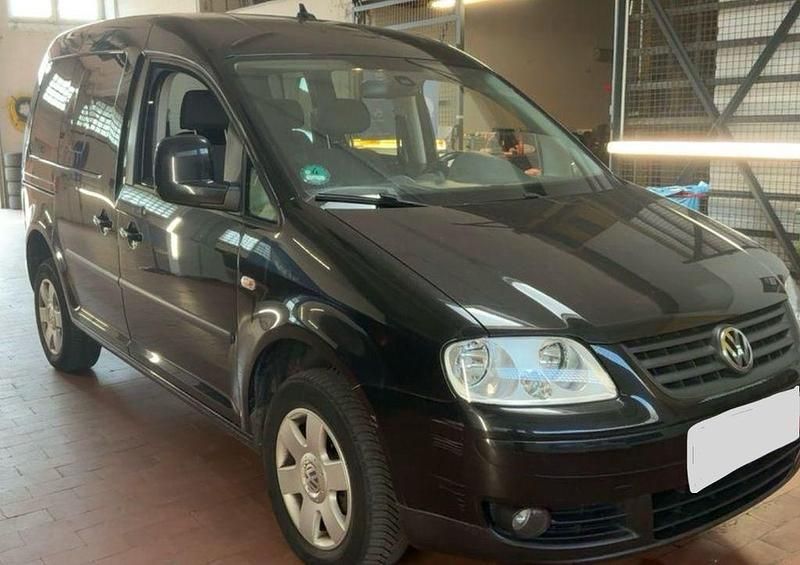 Usata VW Caddy Team 105 CV (77 kW) 2010 Nero Monovolume