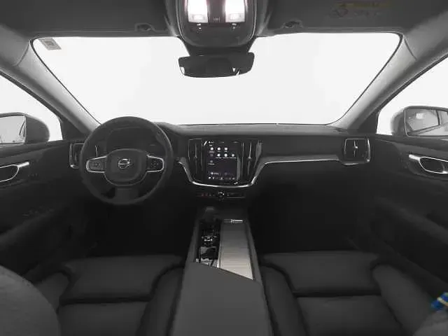 Gebraucht Volvo V60 CC 145 PS (106 kW) 2024 Kombi