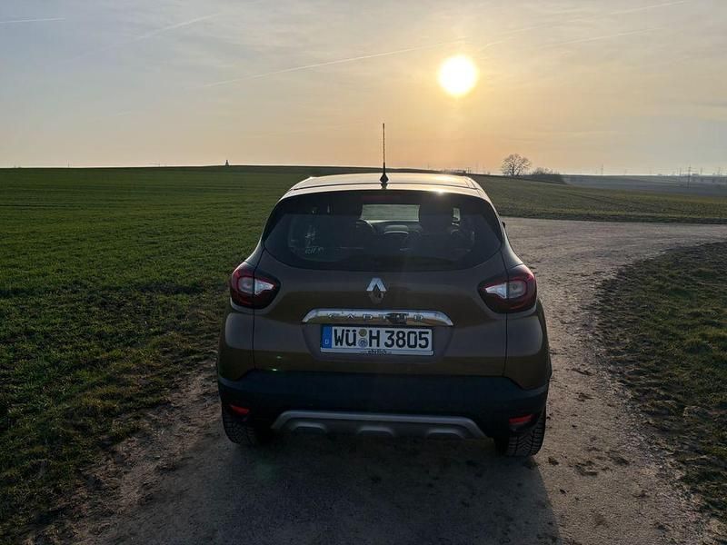 Gebraucht Renault Captur Crossborder 118 PS (86 kW) 2018 Braun SUV