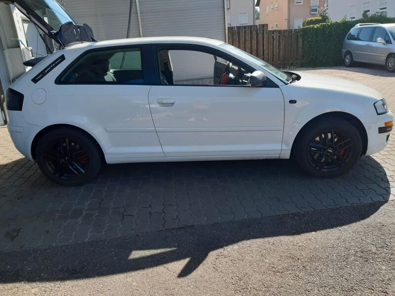 Weiß Gebraucht 2007 Audi A3 S-Line Limousine | 3.400 € (Superpreis) - Bild 1/4