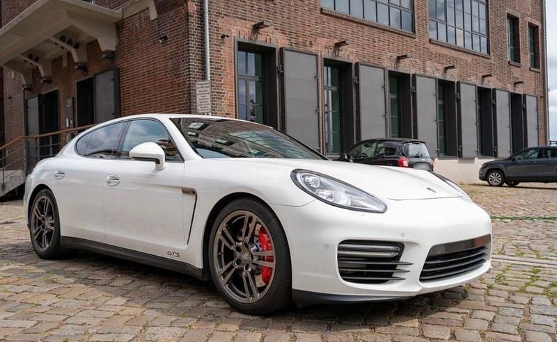 Gebraucht Porsche Panamera GTS 440 PS (323 kW) 2014 Weiß Limousine