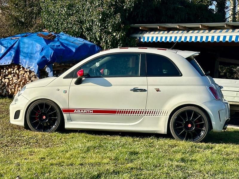 Gebraucht Abarth 500 160 PS (117 kW) 2010 Weiß Kleinwagen