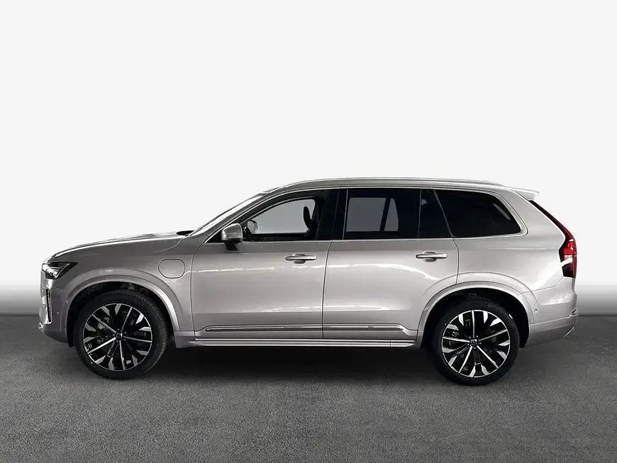Gebraucht Volvo XC90 Plus 455 PS (334 kW) 2025 Aurora silvermetallic 745 SUV