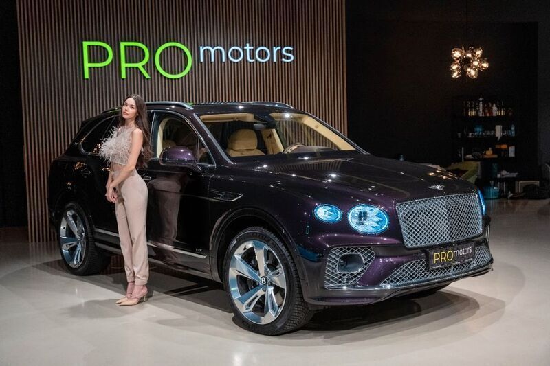 Violett Gebraucht 2021 Bentley Bentayga SUV | 197.000 € (Superpreis) - Bild 1/4