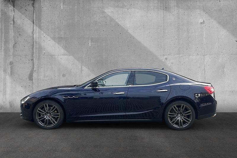 Gebraucht Maserati Ghibli 275 PS (202 kW) 2017 Blu nobile pearl Limousine