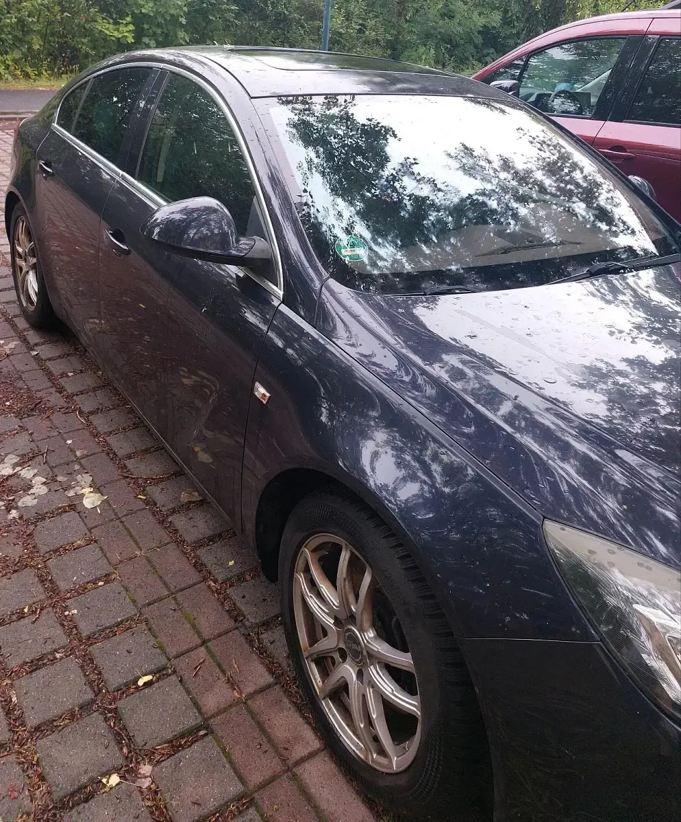 Gebraucht Opel Insignia 179 PS (131 kW) 2013 Blau Limousine