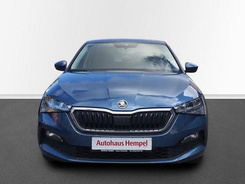 Gebraucht Skoda Scala Cool Plus 95 PS (69 kW) 2020 Blau Kleinwagen