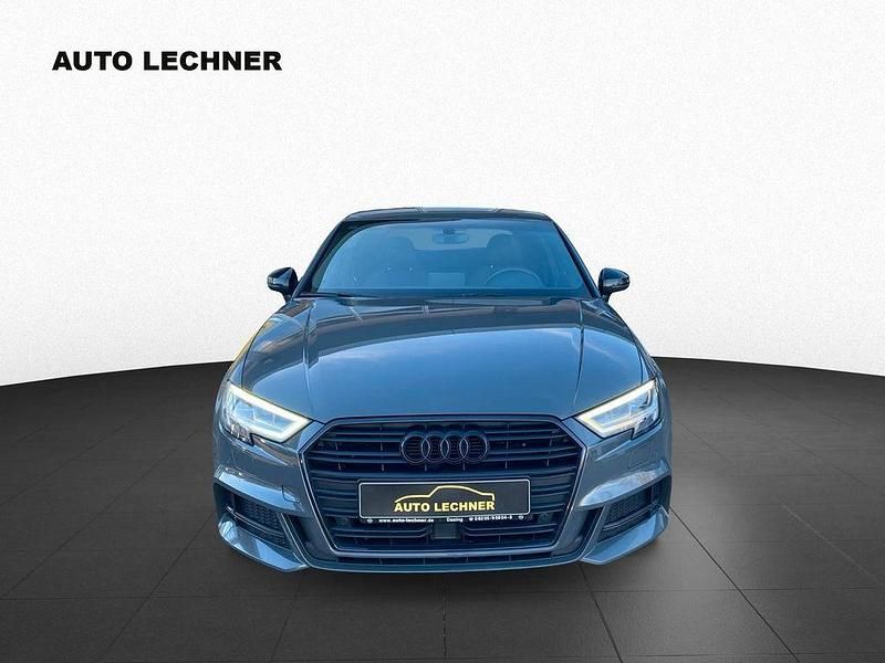 Gebraucht Audi A3 S-Line 150 PS (110 kW) 2018 Grau Limousine
