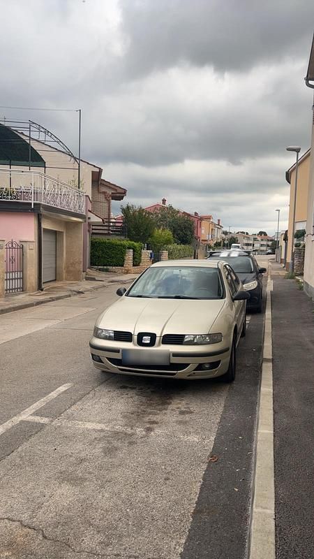 Second-hand Seat Leon 110 CP (80 kW) 2004 Andere farben Hatchback