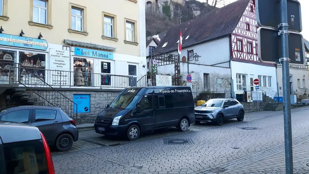 Gebraucht Ford Transit 140 PS (102 kW) 2012 Schwarz Van