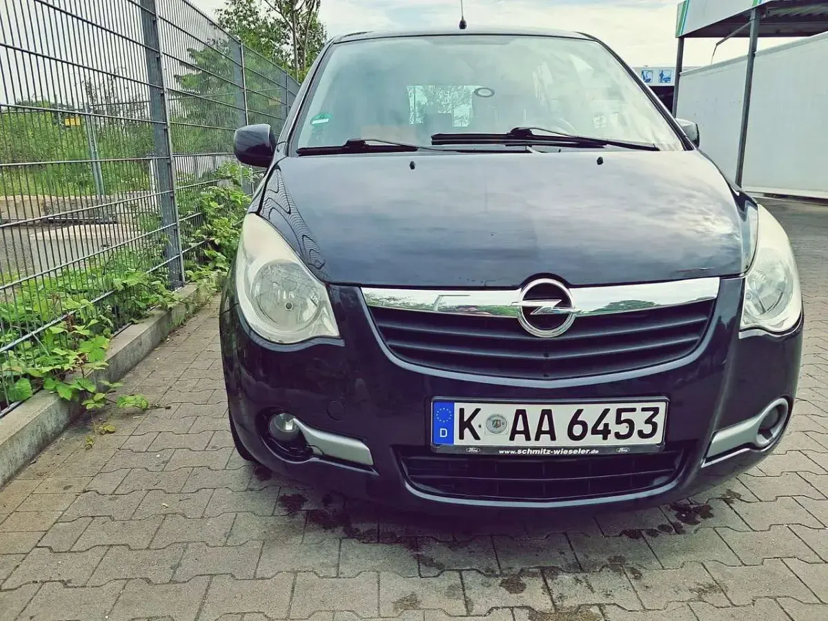Gebraucht Opel Agila Edition 86 PS (63 kW) 2008 Schwarz Kleinwagen