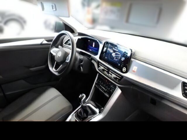 Gebraucht VW T-Roc Life 116 PS (85 kW) 2024 Blau SUV