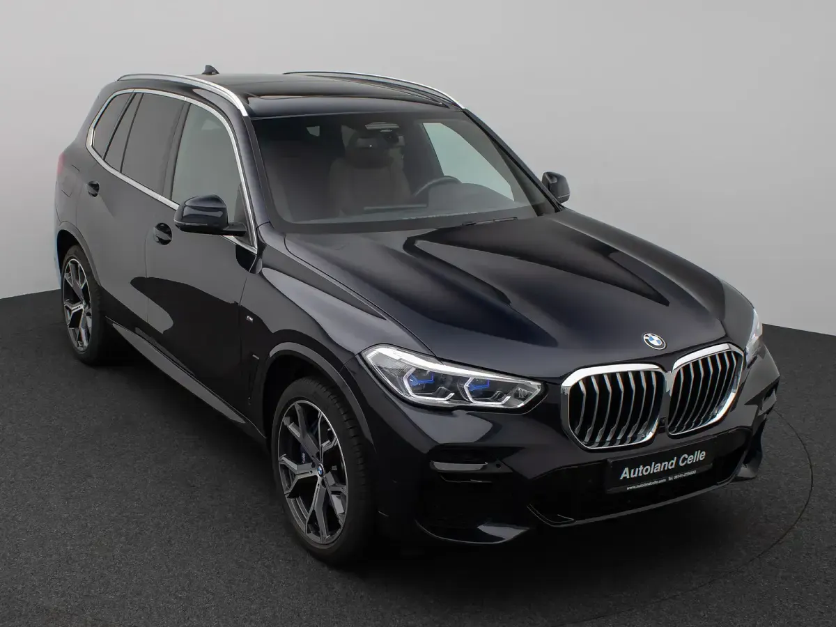 Gebraucht BMW X5 M Sport 340 PS (250 kW) 2023 M carbonschwarz metallic4braun SUV