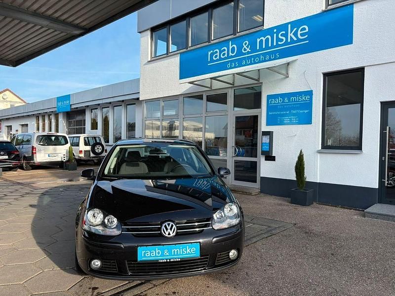 Schwarz Gebraucht 2008 VW Golf V Edition Limousine | 4.490 € (Fairer Preis) - Bild 1/4