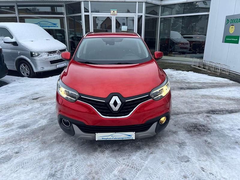 Gebraucht Renault Kadjar XMOD 131 PS (96 kW) 2016 Weinrotmetallic SUV