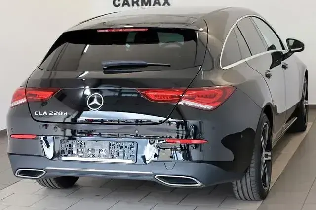 Gebraucht Mercedes CLA220 Progressive 190 PS (139 kW) 2023 Schwarz Limousine