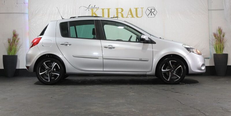Używany Renault Clio III Luxe 101 KM (74 kW) 2010 Szary Sedan/Limuzyna