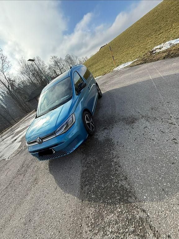 Gebraucht VW Caddy Style 122 PS (89 kW) 2021 Blau Van / Kleinbus
