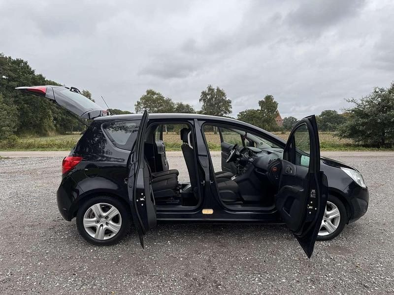 Gebraucht Opel Meriva 101 PS (74 kW) 2010 Saphirschwarz mineraleffekt Van / Kleinbus