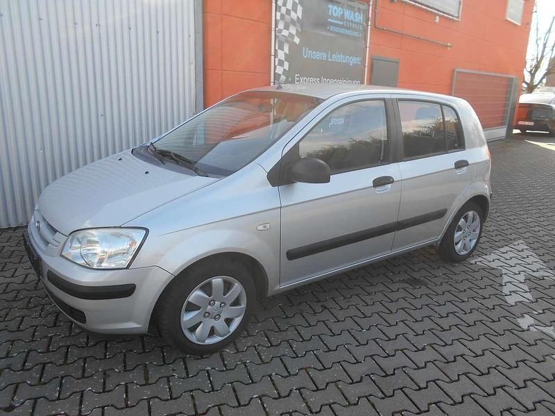 Gebraucht Hyundai Getz 63 PS (46 kW) 2005 Silber Kleinwagen