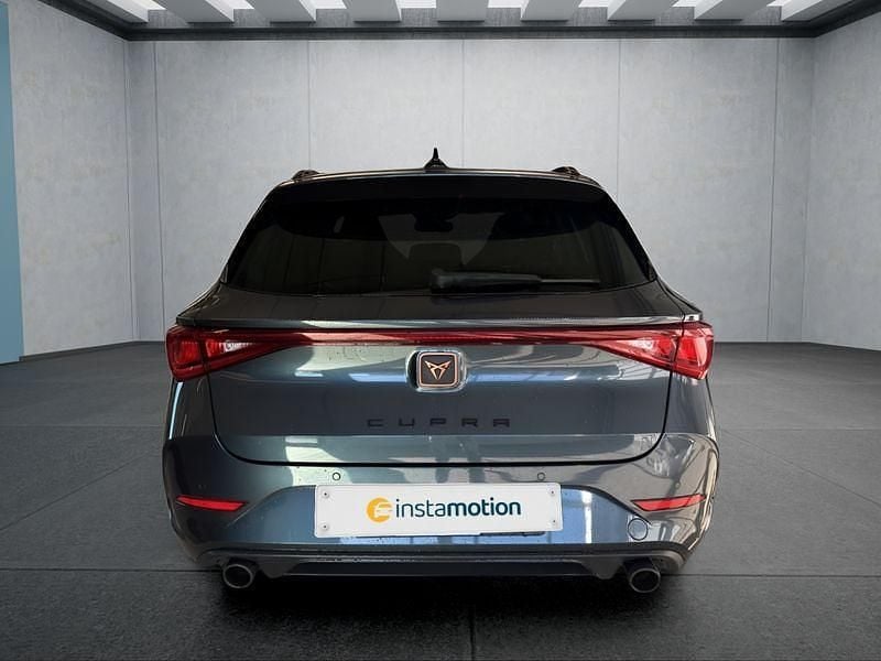 Second-hand Cupra Leon 245 CP (180 kW) 2023 Gri Break